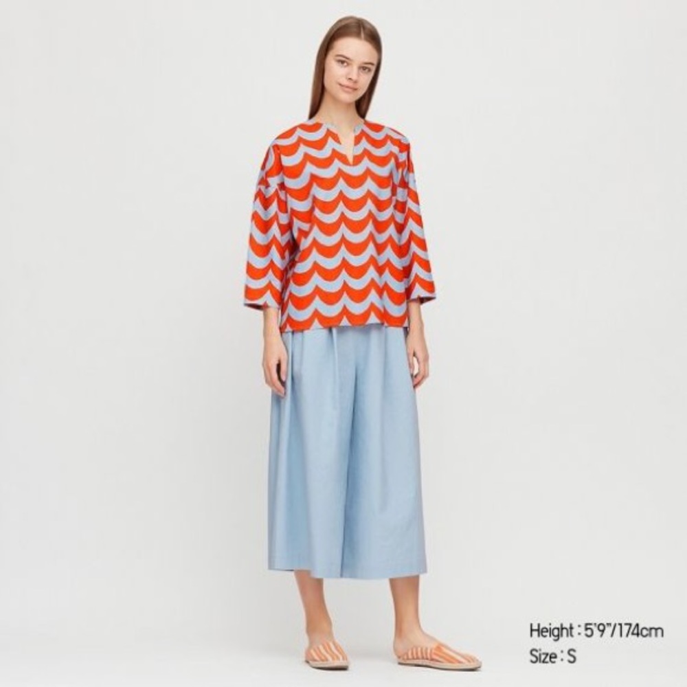 Uniqlo x marimekko linen top
